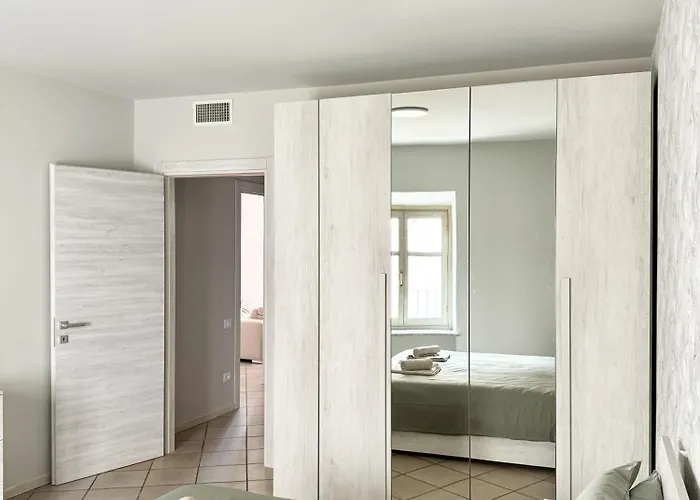 Domus *