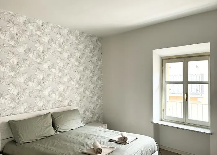 Domus *